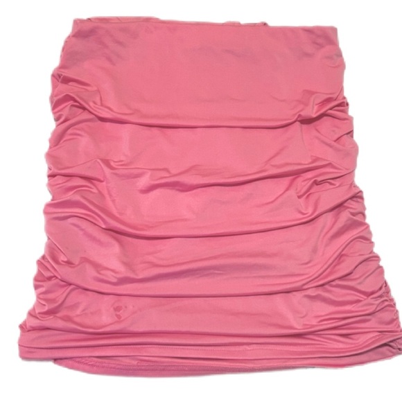 Bubblegum Pink Ruched Bodycon Skirt - Picture 4 of 8
